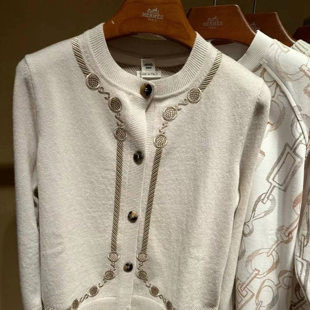 authentic Hermes "Les Tambours" long-sleeve cardigan Size 34